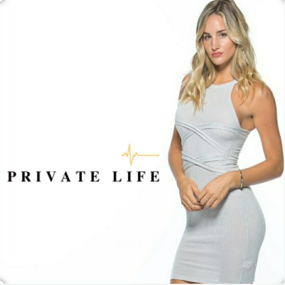 🚨⬇️SALE!💥 Simply Ribbed Bodycon Dress - Picture 4 of 5
